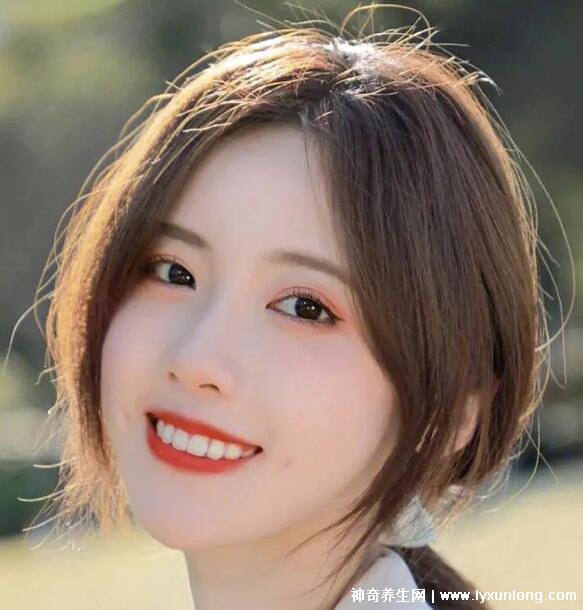 為什么老師討厭八字劉海，遮擋視線影響學(xué)習(xí)(看著不精神)