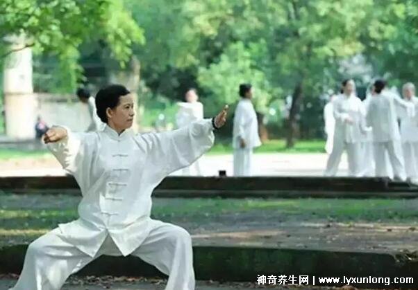 為什么不建議年輕人練太極拳，心態很重要(5個原因)