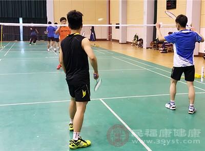 權(quán)威醫(yī)學(xué)雜志選出的最佳運(yùn)動 跑步游泳都比不上