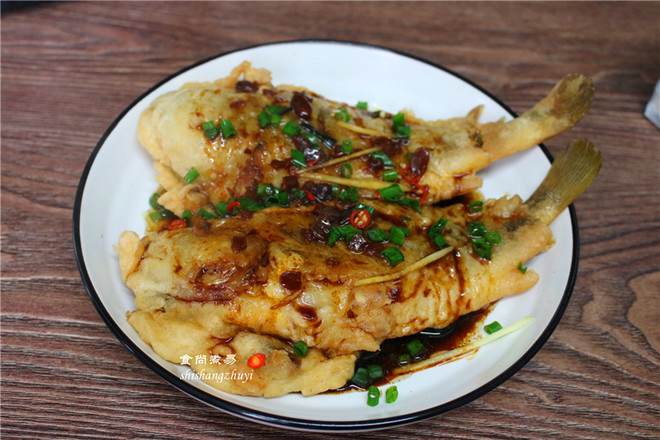 酥炸黃花魚的做法-家常味炸菜譜