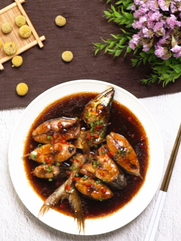 紅燒鲅魚的做法-咸鮮味燒菜譜 紅燒鲅魚的做法-咸鮮味燒菜譜