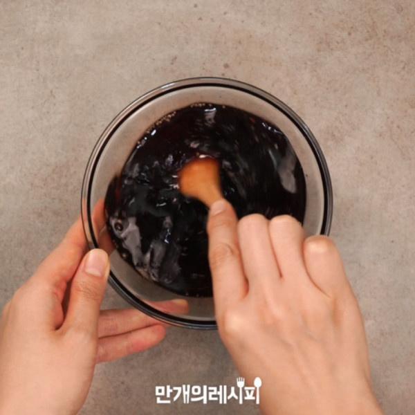 紅酒烤五花肉的做法-其它口味烤菜譜-易網<a href=http://www.aoa7937.com/ target=_blank class=infotextkey>健康養生</a>網 紅酒烤五花肉的做法-其它口味烤菜譜