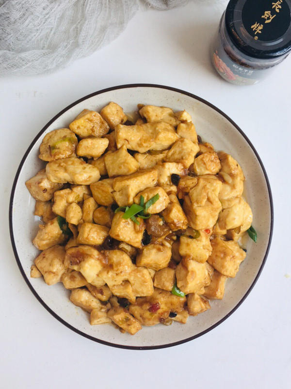 XO醬燒豆腐的做法-香辣味炒菜譜-易網健康養生網 XO醬燒豆腐的做法-香辣味炒菜譜