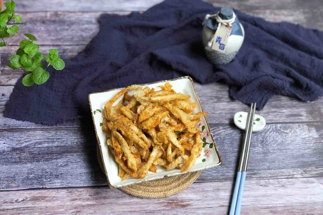 椒鹽酥炸杏鮑菇的做法-五香味炸菜譜-易網健康養生網 椒鹽酥炸杏鮑菇的做法-五香味炸菜譜