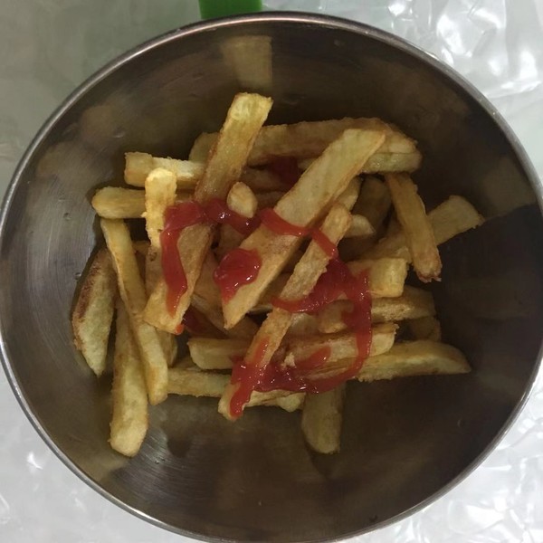 香脆薯條的做法-茄汁味炸菜譜-易網健康養生網 香脆薯條的做法-茄汁味炸菜譜