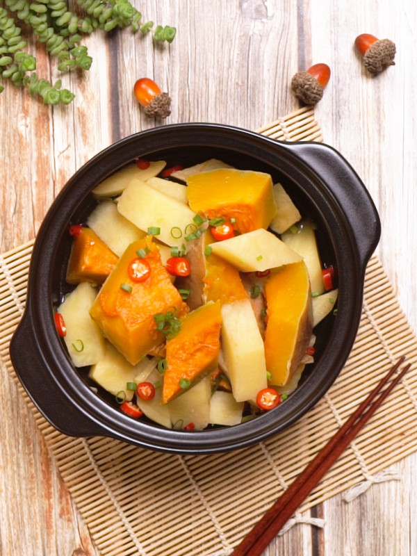 南瓜燉土豆的做法-家常味燉菜譜-易網(wǎng)健康養(yǎng)生網(wǎng) 南瓜燉土豆的做法-家常味燉菜譜