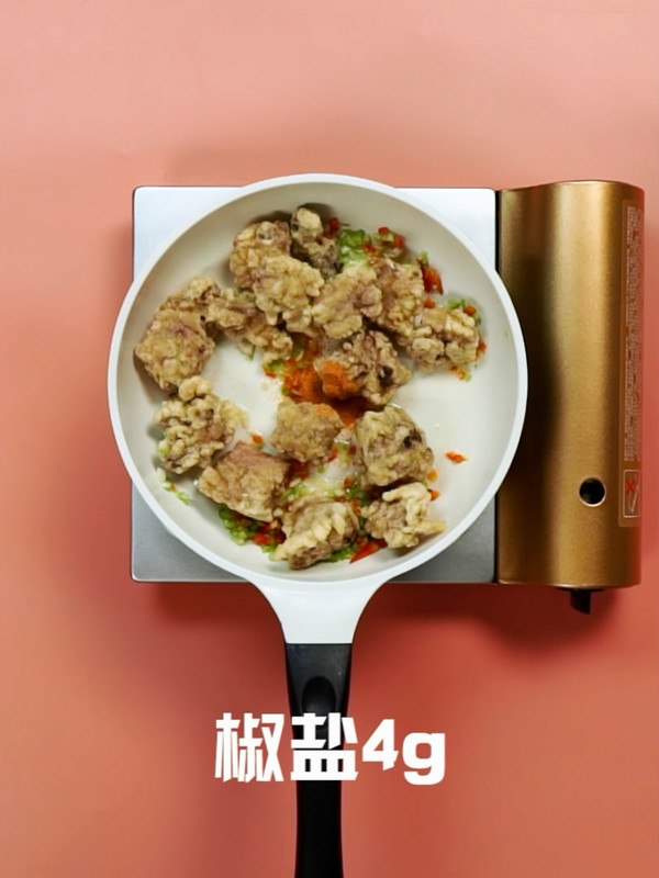 椒鹽排骨的做法-香辣味炒菜譜-易網(wǎng)健康養(yǎng)生網(wǎng) 椒鹽排骨的做法-香辣味炒菜譜