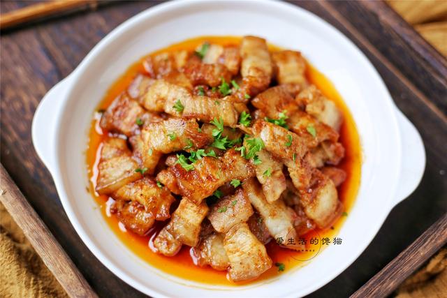 醬蒸五花肉的做法-家常味蒸菜譜-易網(wǎng)健康養(yǎng)生網(wǎng) 醬蒸五花肉的做法-家常味蒸菜譜