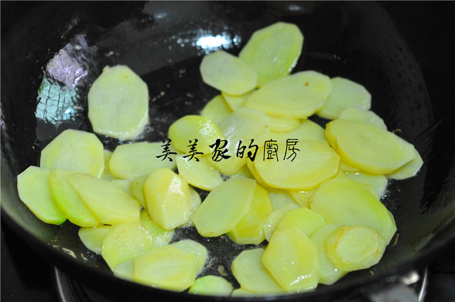 干鍋的做法-家常味燒菜譜