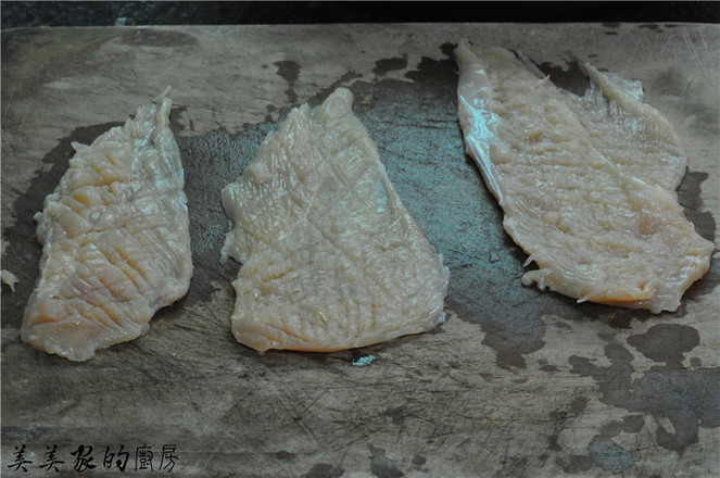 香酥雞排的做法-家常味炸菜譜-易網(wǎng)<a href=http://www.aoa7937.com/ target=_blank class=infotextkey>健康養(yǎng)生</a>網(wǎng) 香酥雞排的做法-家常味炸菜譜