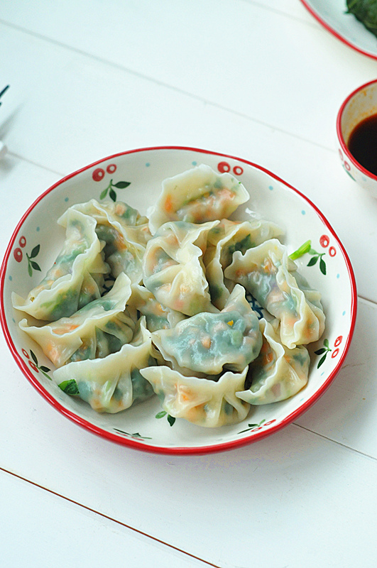 莧菜餃子的做法-家常味煮菜譜-易網健康養生網 莧菜餃子的做法-家常味煮菜譜