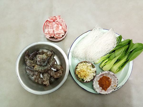 咖喱粉絲蝦的做法-咸鮮味炒菜譜-易網<a href=http://www.aoa7937.com/ target=_blank class=infotextkey>健康養生</a>網 咖喱粉絲蝦的做法-咸鮮味炒菜譜
