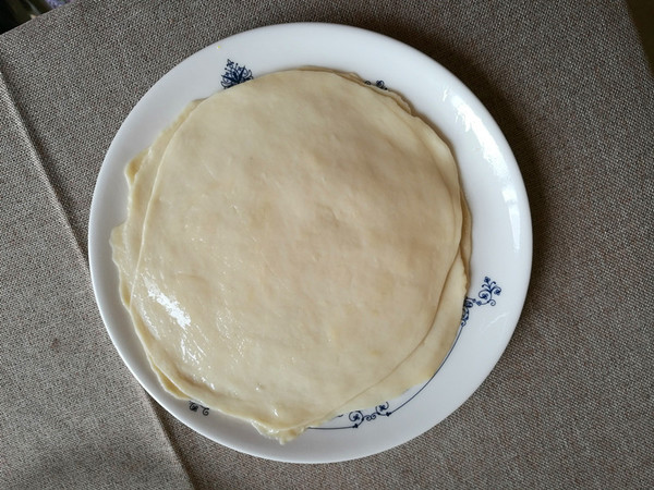 蒸燙面春餅的做法-家常味蒸菜譜-易網健康養生網 蒸燙面春餅的做法-家常味蒸菜譜