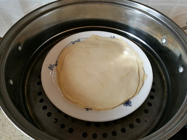 蒸燙面春餅的做法-家常味蒸菜譜-易網健康養生網 蒸燙面春餅的做法-家常味蒸菜譜