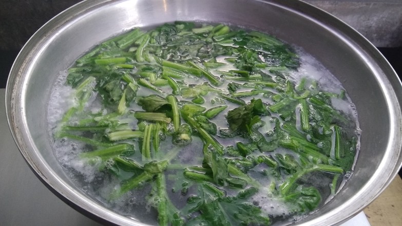菠菜拌涼粉的做法-家常味拌菜譜