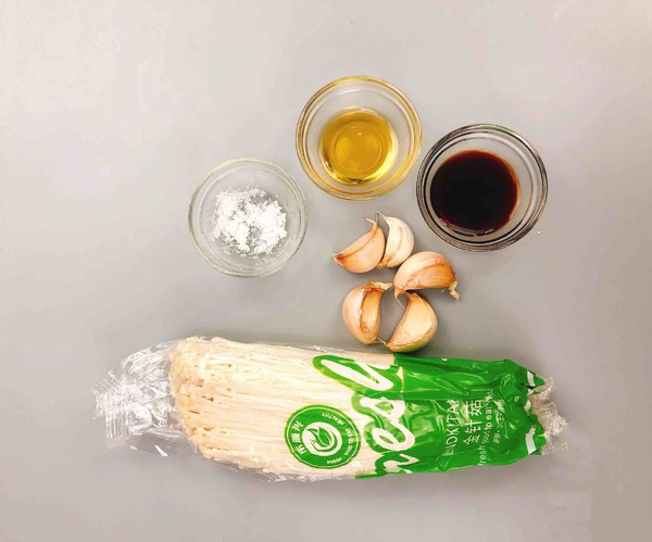 超簡單的減肥版蒜蓉金針菇的做法-咸鮮味蒸菜譜