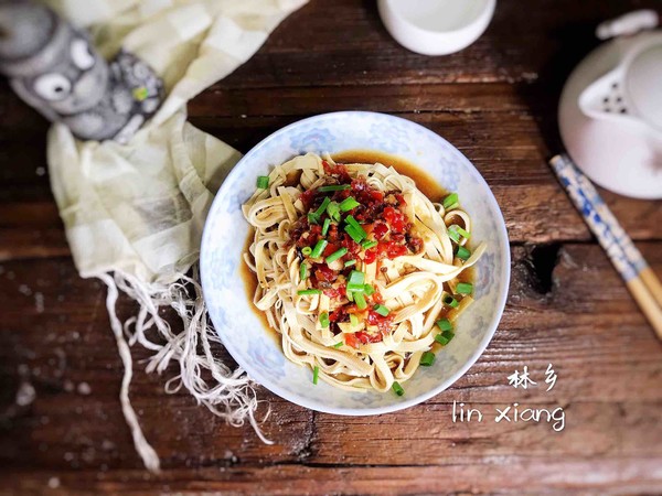 涼拌千張絲的做法-香辣味拌菜譜-易網健康養生網 涼拌千張絲的做法-香辣味拌菜譜