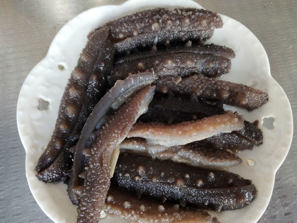 蔥燒海參的做法-咸鮮味燒菜譜-易網健康養生網 蔥燒海參的做法-咸鮮味燒菜譜