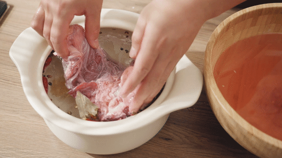 涼拌鹵牛肉【孔老師教做菜】的做法-家常味鹵菜譜