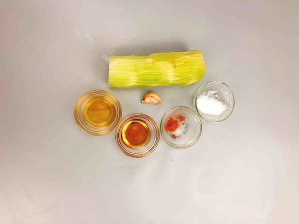 減肥餐～涼拌萵筍的做法-酸辣味拌菜譜