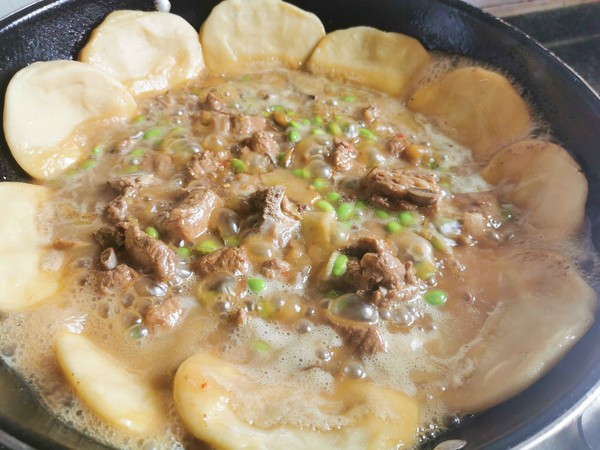 鍋邊饃饃—排骨燒毛豆的做法-家常味燒菜譜-易網健康養生網 鍋邊饃饃—排骨燒毛豆的做法-家常味燒菜譜