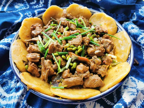 鍋邊饃饃—排骨燒毛豆的做法-家常味燒菜譜-易網健康養生網 鍋邊饃饃—排骨燒毛豆的做法-家常味燒菜譜