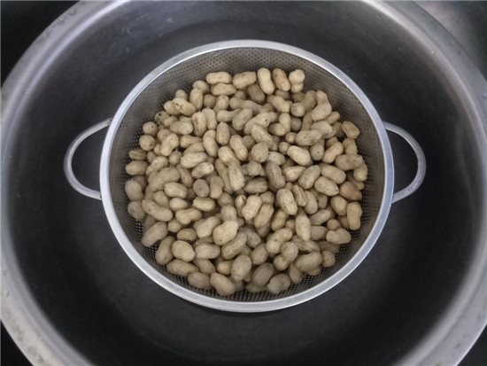 鹽水花生的做法-家常味煮菜譜