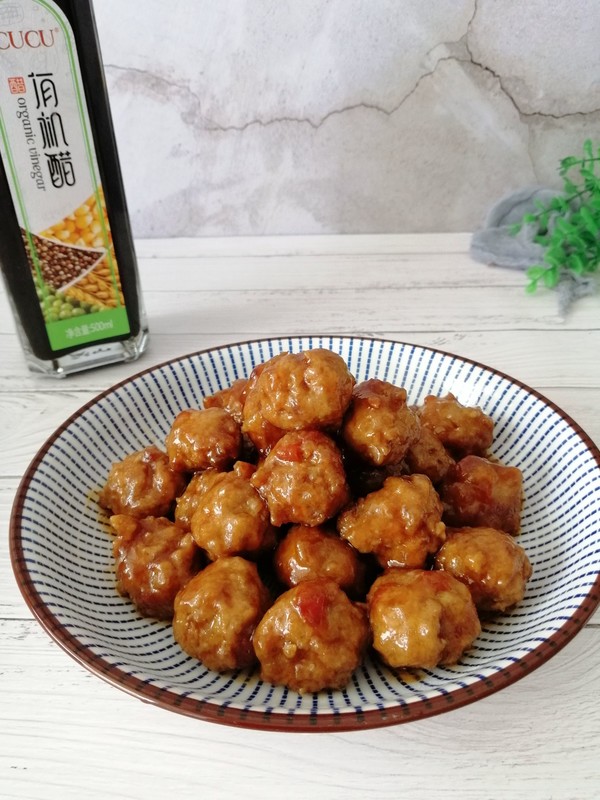 糖醋丸子的做法-酸甜味炸菜譜-易網健康養生網 糖醋丸子的做法-酸甜味炸菜譜