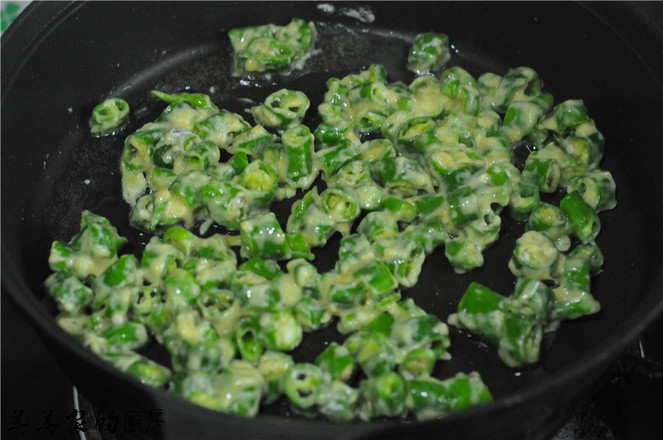 青椒炒面的做法-香辣味炒菜譜