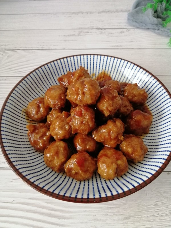 糖醋丸子的做法-酸甜味炸菜譜-易網健康養生網 糖醋丸子的做法-酸甜味炸菜譜