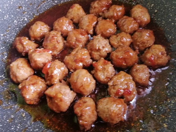 糖醋丸子的做法-酸甜味炸菜譜