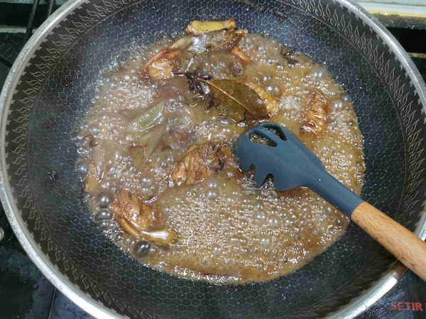 一瓶可樂玩轉一道菜——可樂雞翅的做法-家常味燒菜譜-易網健康養生網 一瓶可樂玩轉一道菜——可樂雞翅的做法-家常味燒菜譜