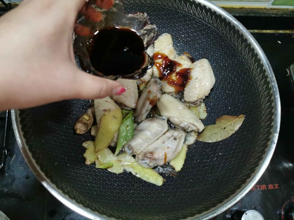 一瓶可樂玩轉一道菜——可樂雞翅的做法-家常味燒菜譜-易網健康養生網 一瓶可樂玩轉一道菜——可樂雞翅的做法-家常味燒菜譜