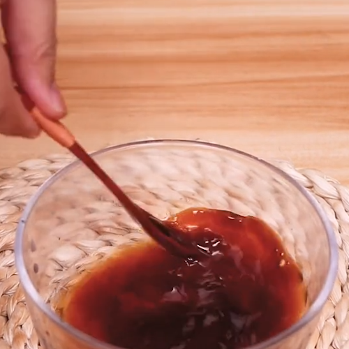 家常魚香茄子的做法-家常味炒菜譜