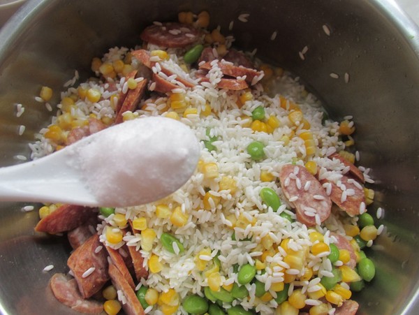 香腸玉米青豆飯的做法-咸鮮味蒸菜譜-易網(wǎng)健康養(yǎng)生網(wǎng) 香腸玉米青豆飯的做法-咸鮮味蒸菜譜