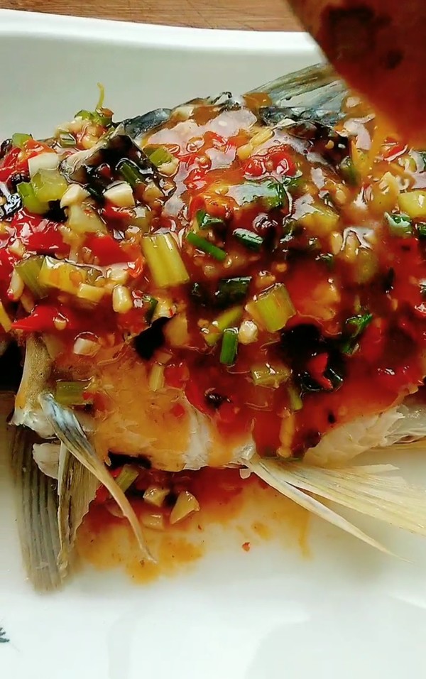 《過水魚》的做法-香辣味其它工藝菜譜-易網(wǎng)健康養(yǎng)生網(wǎng) 《過水魚》的做法-香辣味其它工藝菜譜