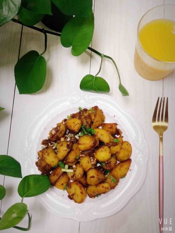孜然椒鹽小土豆的做法-家常味煎菜譜