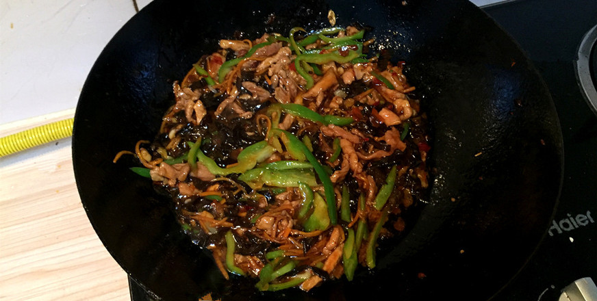 魚香肉絲,小美的美食的做法-魚香味炒菜譜-易網健康養生網 魚香肉絲,小美的美食的做法-魚香味炒菜譜
