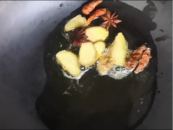 糖醋鯽魚的做法-甜味炒菜譜