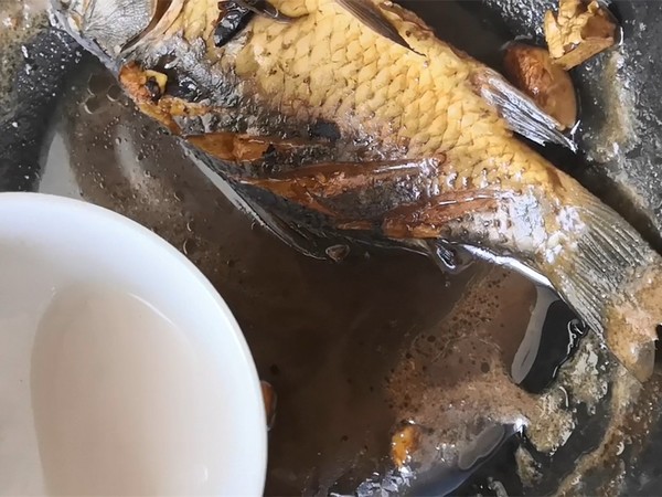 糖醋鯽魚的做法-甜味炒菜譜
