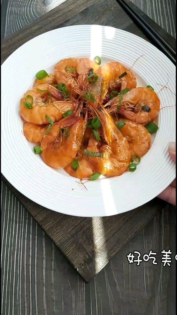 茄汁大蝦的做法-家常味炒菜譜