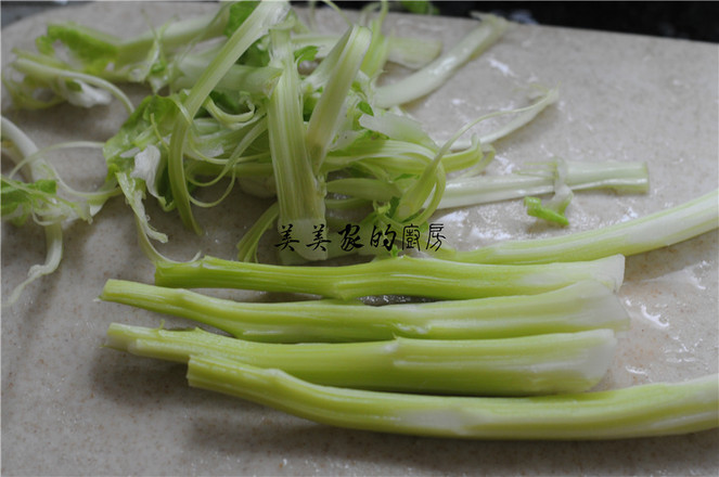 白菜苔炒凍豆腐的做法-家常味炒菜譜-易網(wǎng)健康養(yǎng)生網(wǎng) 白菜苔炒凍豆腐的做法-家常味炒菜譜