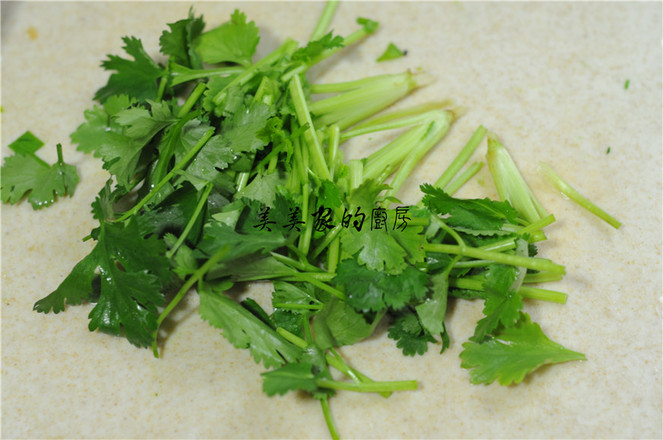 白菜苔炒凍豆腐的做法-家常味炒菜譜-易網(wǎng)健康養(yǎng)生網(wǎng) 白菜苔炒凍豆腐的做法-家常味炒菜譜