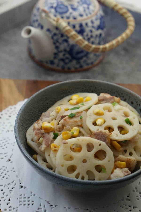玉米粒炒蓮藕的做法-家常味炒菜譜