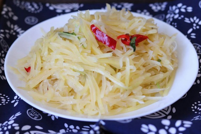 清炒土豆絲的做法-家常味炒菜譜-易網(wǎng)健康養(yǎng)生網(wǎng) 清炒土豆絲的做法-家常味炒菜譜