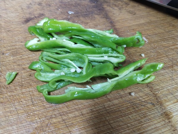 酸辣蘿卜絲的做法-酸辣味炒菜譜