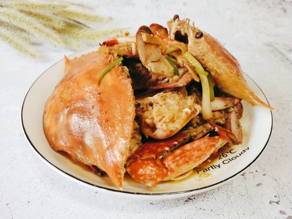 蔥姜梭子蟹的做法-咸鮮味炒菜譜-易網(wǎng)健康養(yǎng)生網(wǎng) 蔥姜梭子蟹的做法-咸鮮味炒菜譜