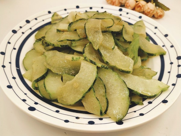爆炒菜瓜的做法-咸鮮味炒菜譜-易網健康養生網 爆炒菜瓜的做法-咸鮮味炒菜譜