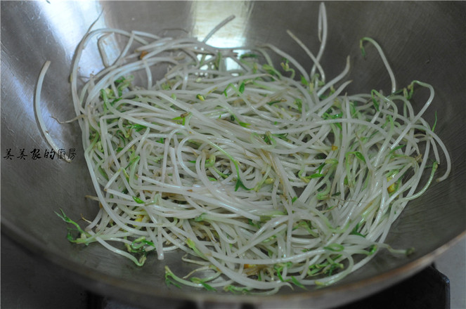 桂花豆芽的做法-家常味炒菜譜-易網健康養生網 桂花豆芽的做法-家常味炒菜譜