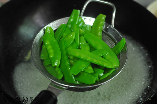 豌豆炒牛肉的做法-家常味炒菜譜-易網健康養生網 豌豆炒牛肉的做法-家常味炒菜譜